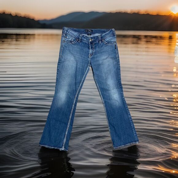 Silver Jeans Suki Surplus Women's 34x32 Bootcut Dark Wash Blue Denim Grunge Rock - Picture 2 of 8